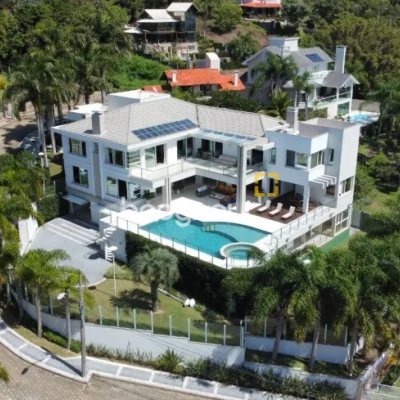 Casa com 1097m², 6 quartos (sendo 6 suítes), 8 garagens, no bairro Praia Brava em Florianópolis