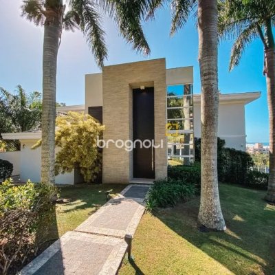 Casa com 1097m², 6 quartos (sendo 6 suítes), 8 garagens, no bairro Praia Brava em Florianópolis