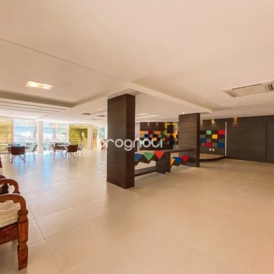 Casa com 1097m², 6 quartos (sendo 6 suítes), 8 garagens, no bairro Praia Brava em Florianópolis