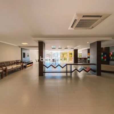 Casa com 1097m², 6 quartos (sendo 6 suítes), 8 garagens, no bairro Praia Brava em Florianópolis