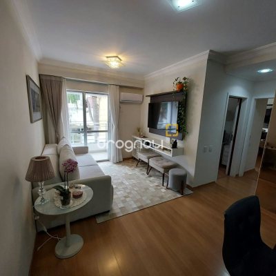 Apartamento com 57m², 2 quartos, 1 garagem, no bairro Itacorubi em Florianópolis