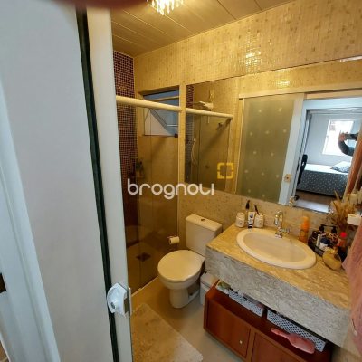 Apartamento com 57m², 2 quartos, 1 garagem, no bairro Itacorubi em Florianópolis