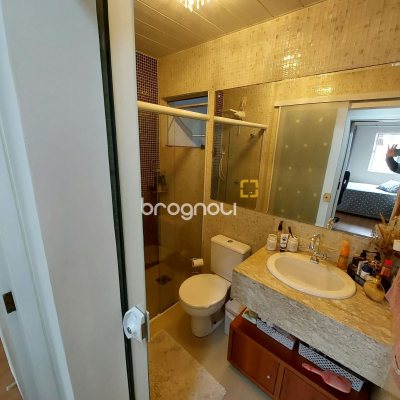 Apartamento com 57m², 2 quartos, 1 garagem, no bairro Itacorubi em Florianópolis