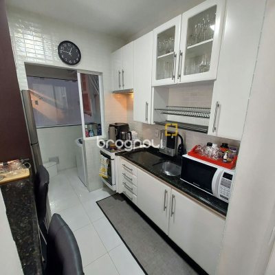 Apartamento com 57m², 2 quartos, 1 garagem, no bairro Itacorubi em Florianópolis