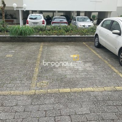 Apartamento com 57m², 2 quartos, 1 garagem, no bairro Itacorubi em Florianópolis