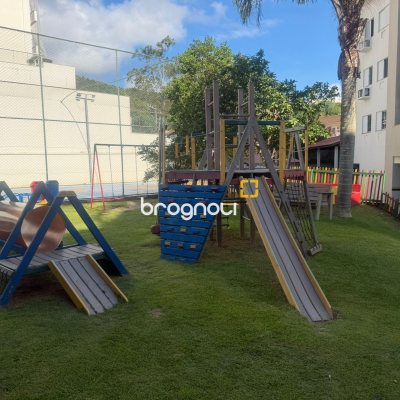 Apartamento com 57m², 2 quartos, 1 garagem, no bairro Itacorubi em Florianópolis