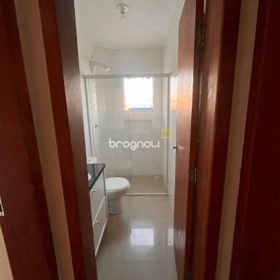 Apartamento com 82m², 2 quartos (sendo 1 suíte), 1 garagem, no bairro Ingleses em Florianópolis