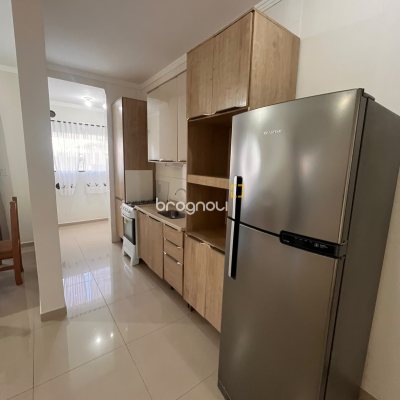 Apartamento com 82m², 2 quartos (sendo 1 suíte), 1 garagem, no bairro Ingleses em Florianópolis