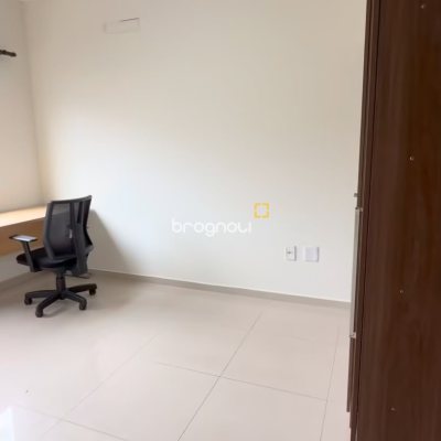 Apartamento com 93m², 2 quartos (sendo 1 suíte), 1 garagem, no bairro Ingleses em Florianópolis