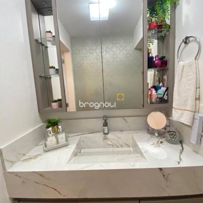 Apartamento com 88m², 3 quartos (sendo 1 suíte), 2 garagens, no bairro Itacorubi em Florianópolis