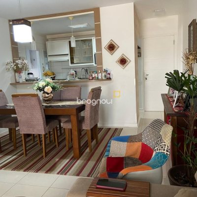 Apartamento com 88m², 3 quartos (sendo 1 suíte), 2 garagens, no bairro Itacorubi em Florianópolis