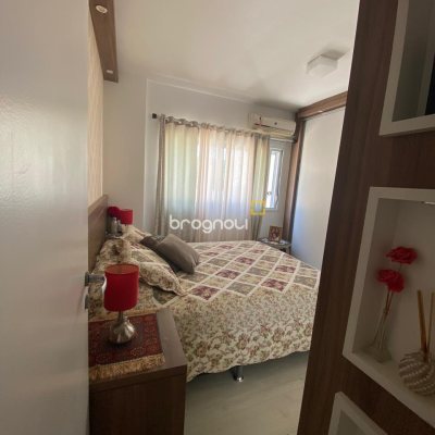 Apartamento com 88m², 3 quartos (sendo 1 suíte), 2 garagens, no bairro Itacorubi em Florianópolis
