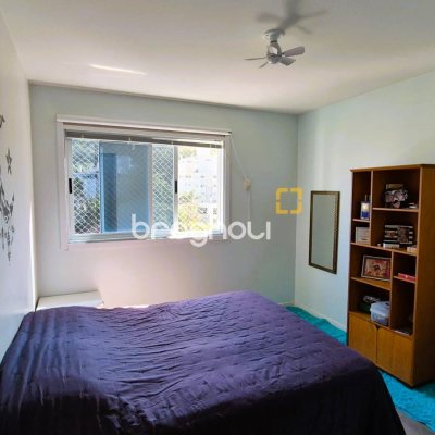 Apartamento com 84m², 3 quartos (sendo 1 suíte), 1 garagem, no bairro Itacorubi em Florianópolis