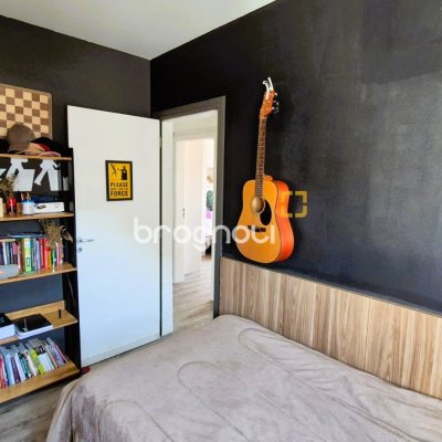 Apartamento com 84m², 3 quartos (sendo 1 suíte), 1 garagem, no bairro Itacorubi em Florianópolis