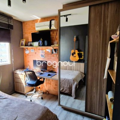 Apartamento com 84m², 3 quartos (sendo 1 suíte), 1 garagem, no bairro Itacorubi em Florianópolis