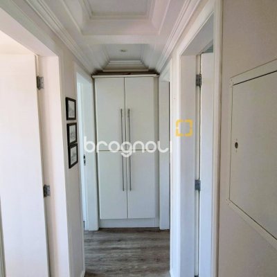 Apartamento com 84m², 3 quartos (sendo 1 suíte), 1 garagem, no bairro Itacorubi em Florianópolis
