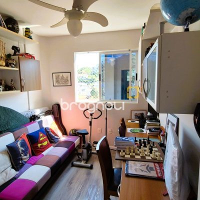 Apartamento com 84m², 3 quartos (sendo 1 suíte), 1 garagem, no bairro Itacorubi em Florianópolis