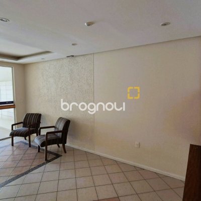 Apartamento com 84m², 3 quartos (sendo 1 suíte), 1 garagem, no bairro Itacorubi em Florianópolis