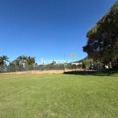 Apartamento com 58m², 1 quarto, 1 garagem, no bairro Lagoa da Conceição em Florianópolis