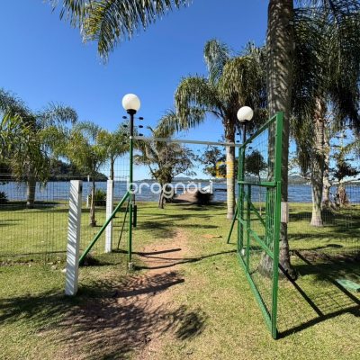 Apartamento com 58m², 1 quarto, 1 garagem, no bairro Lagoa da Conceição em Florianópolis