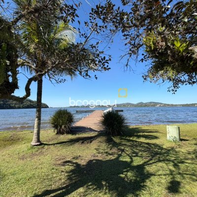 Apartamento com 58m², 1 quarto, 1 garagem, no bairro Lagoa da Conceição em Florianópolis