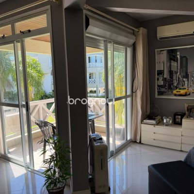Apartamento com 58m², 1 quarto, 1 garagem, no bairro Lagoa da Conceição em Florianópolis