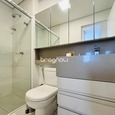 Apartamento com 76m², 2 quartos (sendo 1 suíte), 1 garagem, no bairro Campeche em Florianópolis