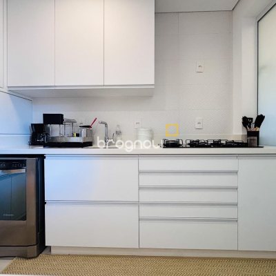 Apartamento com 76m², 2 quartos (sendo 1 suíte), 1 garagem, no bairro Campeche em Florianópolis