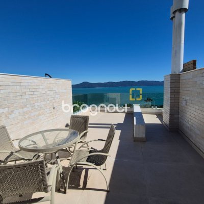 Apartamento com 280m², 3 quartos (sendo 3 suítes), 4 garagens, no bairro Canasvieiras em Florianópolis