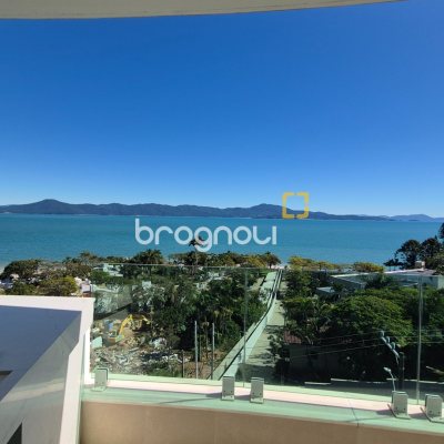 Apartamento com 280m², 3 quartos (sendo 3 suítes), 4 garagens, no bairro Canasvieiras em Florianópolis