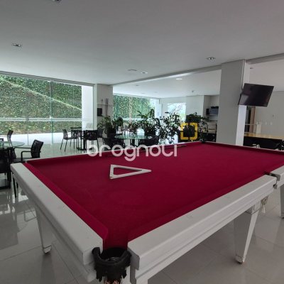 Apartamento com 280m², 3 quartos (sendo 3 suítes), 4 garagens, no bairro Canasvieiras em Florianópolis