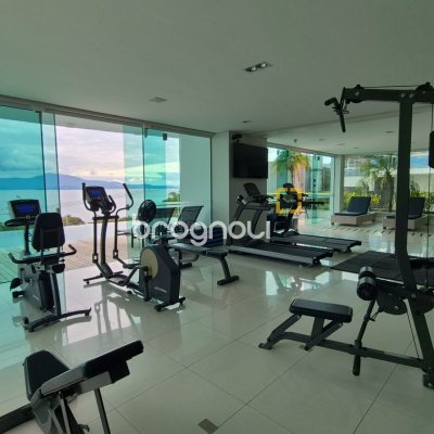 Apartamento com 280m², 3 quartos (sendo 3 suítes), 4 garagens, no bairro Canasvieiras em Florianópolis