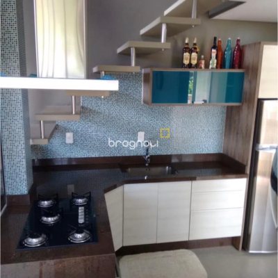 Casa com 117m², 3 quartos (sendo 1 suíte), 2 garagens, no bairro Ingleses em Florianópolis