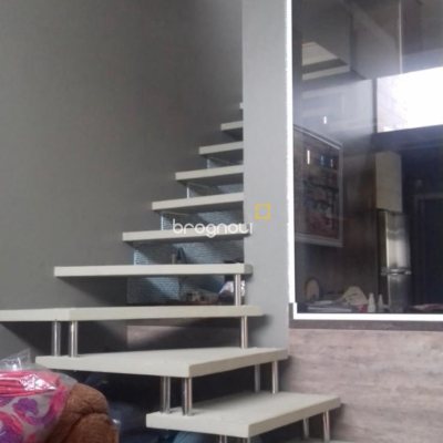 Casa com 117m², 3 quartos (sendo 1 suíte), 2 garagens, no bairro Ingleses em Florianópolis