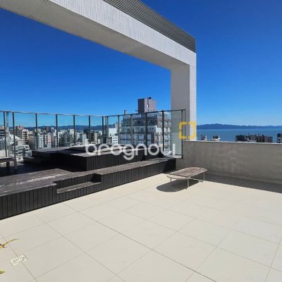 Apartamento com 79m², 2 quartos (sendo 1 suíte), 2 garagens, no bairro Centro em Florianópolis