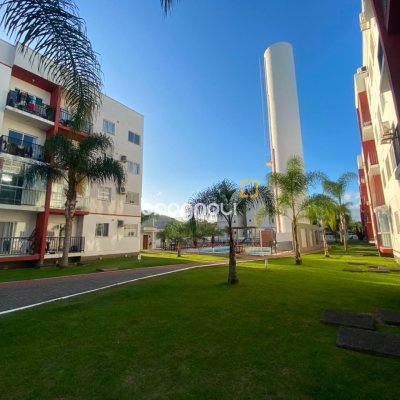 Apartamento com 52m², 2 quartos, 1 garagem, no bairro Aririú em Palhoça