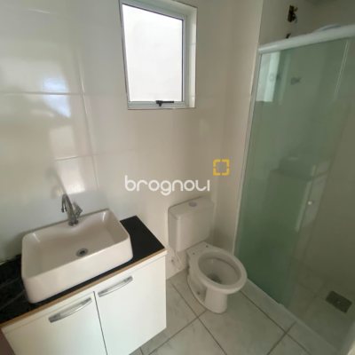 Apartamento com 52m², 2 quartos, 1 garagem, no bairro Aririú em Palhoça