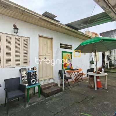 Terreno com 228m², no bairro Carvoeira em Florianópolis