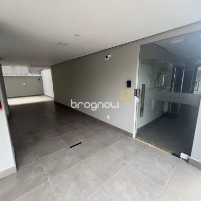Apartamento com 69m², 2 quartos (sendo 1 suíte), 2 garagens, no bairro Ingleses em Florianópolis