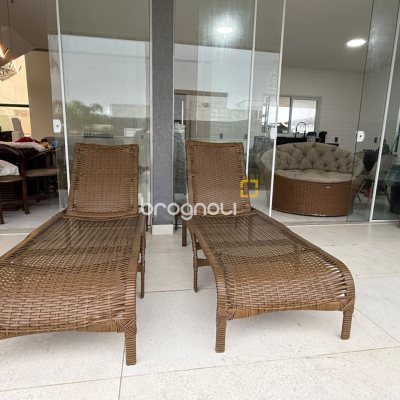 Casa de Condomínio com 212m², 3 quartos (sendo 3 suítes), 2 garagens, no bairro São João do Rio Vermelho em Florianópolis
