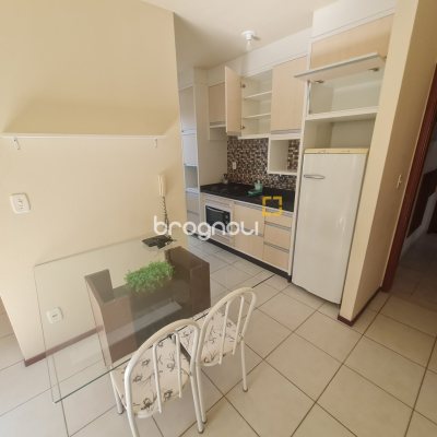 Apartamento com 46m², 2 quartos, 1 garagem, no bairro Barra do Aririú em Palhoça