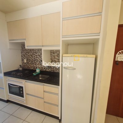 Apartamento com 46m², 2 quartos, 1 garagem, no bairro Barra do Aririú em Palhoça
