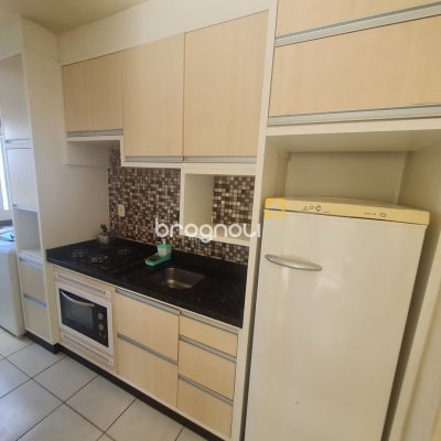 Apartamento com 46m², 2 quartos, 1 garagem, no bairro Barra do Aririú em Palhoça