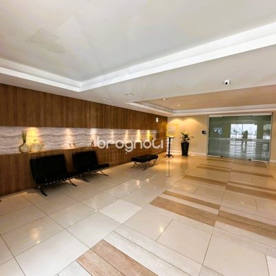 Apartamento com 88m², 3 quartos (sendo 1 suíte), 2 garagens, no bairro Pagani em Palhoça