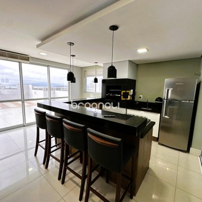 Apartamento com 88m², 3 quartos (sendo 1 suíte), 2 garagens, no bairro Pagani em Palhoça