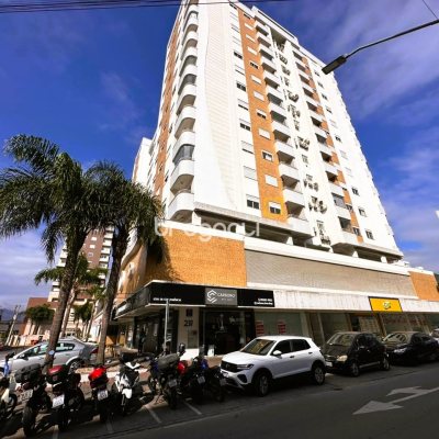 Apartamento com 88m², 3 quartos (sendo 1 suíte), 2 garagens, no bairro Pagani em Palhoça