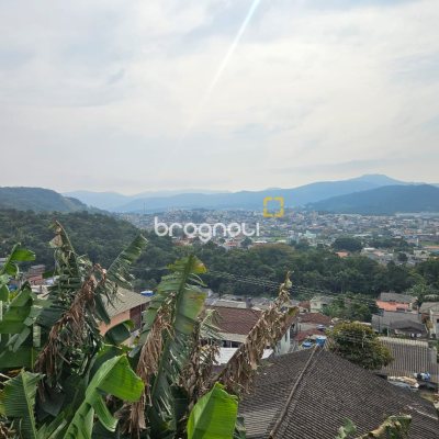 Casa com 220m², 4 quartos (sendo 1 suíte), 3 garagens, no bairro Jardim Cidade de Florianópolis em São José