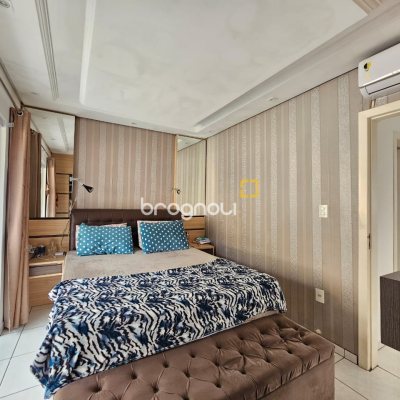 Casa com 220m², 4 quartos (sendo 1 suíte), 3 garagens, no bairro Jardim Cidade de Florianópolis em São José