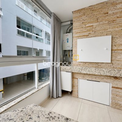 Apartamento com 74m², 2 quartos (sendo 1 suíte), 1 garagem, no bairro Ingleses em Florianópolis