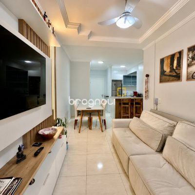 Apartamento com 74m², 2 quartos (sendo 1 suíte), 1 garagem, no bairro Ingleses em Florianópolis